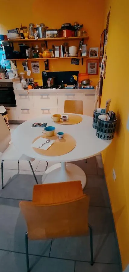 Lacasadizoe Naples Holiday home